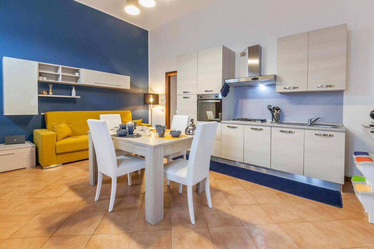 "Rhome14" Cozy Apartment For Smart Workers Milan Bagian luar foto